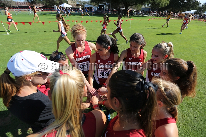 2014StanfordCollWomen-426.JPG - College race at the 2014 Stanford Cross Country Invitational, September 27, Stanford Golf Course, Stanford, California.